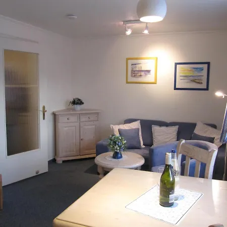 Andreas-dirk-str 1 103